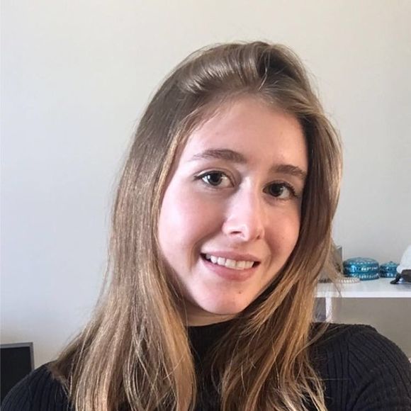 Meet your Posher, Camille - Picture 1 of 1